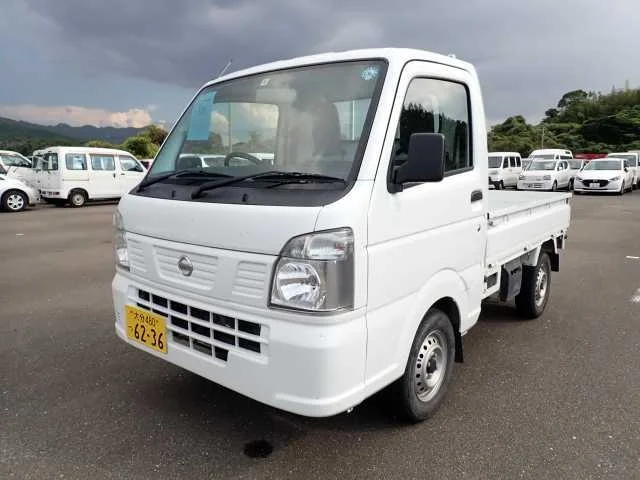 Nissan NT100 Clipper DR16T 2021